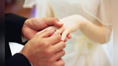 'Shar`iy nikoh maxsus ruxsatnomaga ega imom tomonidan o`qiladi'ning rasmi