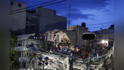 'Mexikoda savdo markazi binosi qulab tushdi'ning rasmi