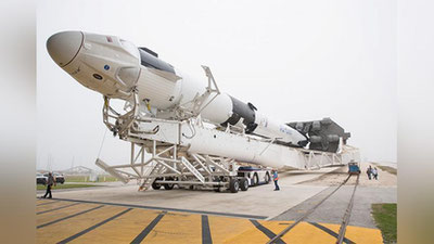 Изрображение 'ИЛОН МАСК ЗАПУСТИЛ К МКС КОРАБЛЬ С МАНЕКЕНОМ НА БОРТУ (ВИДЕО)'