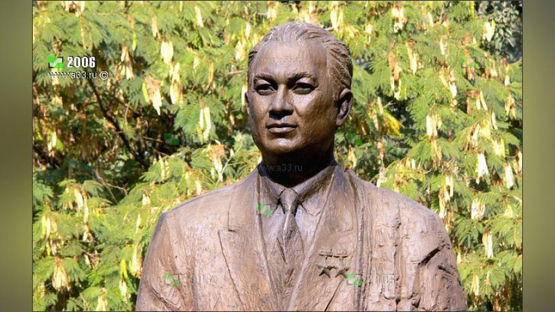 'TOShKENT ISLOM UNIVERSITETIDA ShAROF RAShIDOV 100 YILLIGIGA BAG`IShLANGAN ANJUMAN TAShKIL ETILDI 'ning rasmi