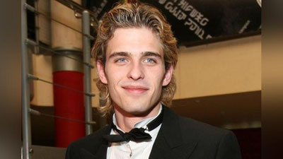 '​Россиялик актёр 5-қаватдаги квартираси деразасидан пастга сакради'ning rasmi