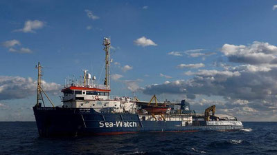 'O`rtaer dengizida muhojirlar qutqarib olindi 'ning rasmi