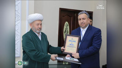 'Yilning "Eng ma`rifatli imomi" aniqlandi'ning rasmi