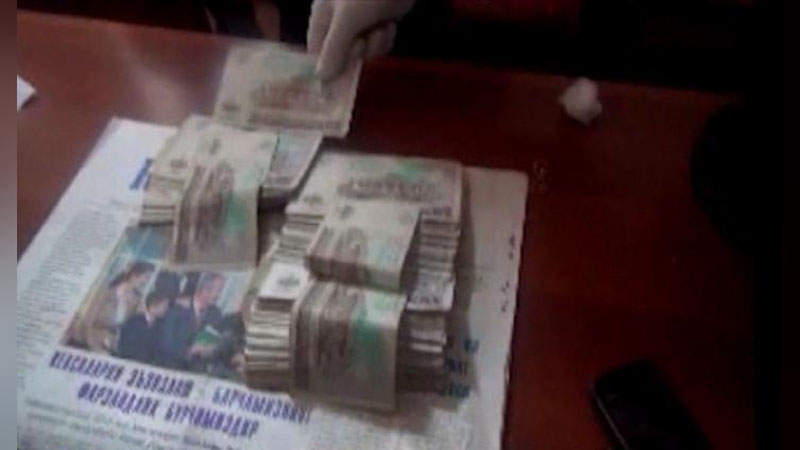 'Toshkentda 6 ming so`m qarzdorlik uchun salkam 1 mln so`m «jarima» undirayotgan elektr tarmoqlari korxonasi muhandisi ushlandi'ning rasmi