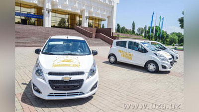 Изрображение 'ПОБЕДИТЕЛЕЙ КОНКУРСА "ТАШАББУС" НАГРАДИЛИ СПАРКАМИ'