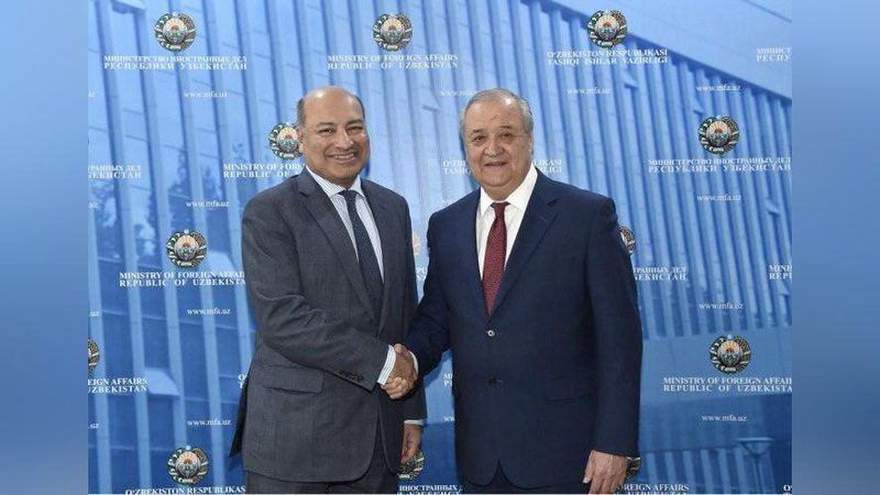 'Abdulaziz Kamilov ETTB prezidenti bilan uchrashdi'ning rasmi