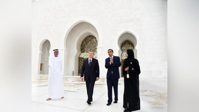 Изрображение 'ПРЕЗИДЕНТ УЗБЕКИСТАНА ПОБЫВАЛ В КРУПНЕЙШЕЙ МЕЧЕТИ ОАЭ (ФОТО)'