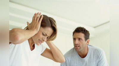 Изрображение 'МОЖНО ЛИ ВЫСЕЛИТЬ СКАНДАЛЯЩИХ РОДСТВЕННИКОВ?'