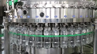 Изрображение 'Кабмин одобрил обязательную цифровую маркировку воды и безалкогольных напитков'