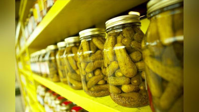 Изрображение 'ОСТОРОЖНО: НОВЫЙ ГОД, ИЛИ В КАКИХ ПРОДУКТАХ МОЖЕТ ПРЯТАТЬСЯ БОТУЛИЗМ?'