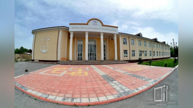 'Ёшларнинг умидлари пучга чиқди. Санъат мактаби нимага чўкмоқда?'ning rasmi