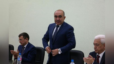 Изрображение 'ПРЕЗИДЕНТ СНЯЛ С ДОЛЖНОСТИ ВИЦЕ-ПРЕМЬЕРА ЗОЙИРА МИРЗАЕВА'