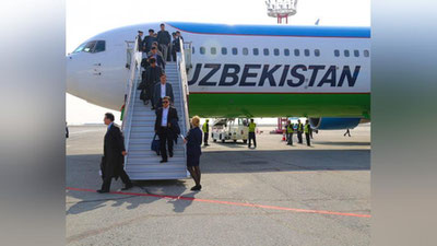 'Фарғонада визасиз келган кореялик ишбилармон сайёҳлар кутиб олинди'ning rasmi