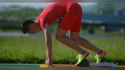 'ХИТОЙЛИК ЕНГИЛ АТЛЕТИКАЧИ ҚИРУВЧИ САМОЛЁТНИ ҚУВИБ ЎТДИ (ВИДЕО)'ning rasmi