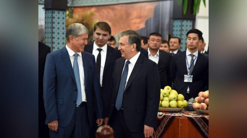 '​PREZIDENTLAR O`ZBEKISTON VA QIRG`IZISTON SANOAT MAHSULOTLARI KO`RGAZMASI BILAN TANIShDI'ning rasmi