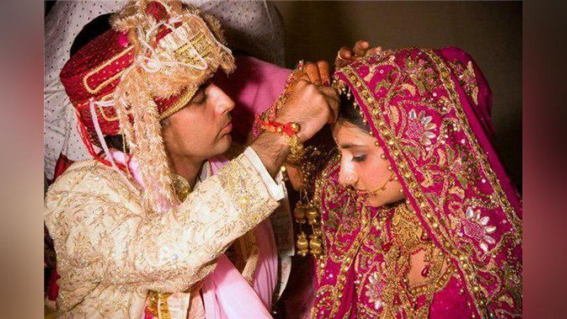 'Ҳиндистондаги баъзи бир штатларда дабдабали тўй ўтказиш ва кўп меҳмон чақириш тақиқланди'ning rasmi