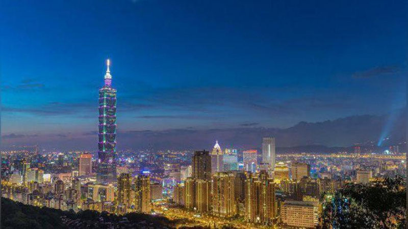 'Zilzila oqibatida Tayvan aholisi chiroqsiz qoldi'ning rasmi