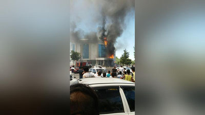 Изрображение 'НА ЮНУСАБАДЕ В ТАШКЕНТЕ ГОРЕЛ НОВЫЙ ТОРГОВЫЙ КОМПЛЕКС (ФОТО, ВИДЕО)'