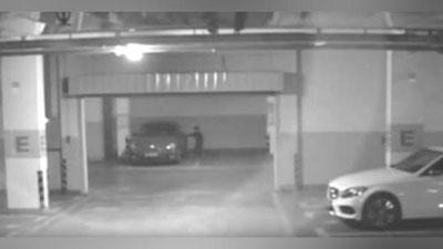 Изрображение 'В КИТАЕ 6-ЛЕТНИЙ МАЛЫШ УПРАВЛЯЛ СПОРТКАРОМ (ВИДЕО)'