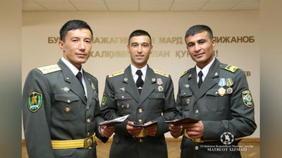 '​Harbiy xizmatchilarning xizmatda bo`lish yoshi uzaytirildi'ning rasmi