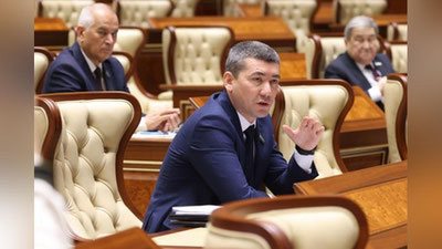 Изрображение 'Сенаторы одобрили закон, сокращающий их количество'