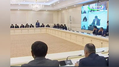 Изрображение 'ПРЕЗИДЕНТ РАСКРИТИКОВАЛ РУКОВОДИТЕЛЕЙ РЕГИОНОВ ЗА ИНЕРТНОСТЬ (ВИДЕО)'