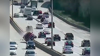 Изрображение 'В СЕТИ ПОЯВИЛАСЬ ЗАПИСЬ САМОГО ОТЧАЯННОГО ВОЖДЕНИЯ В США'