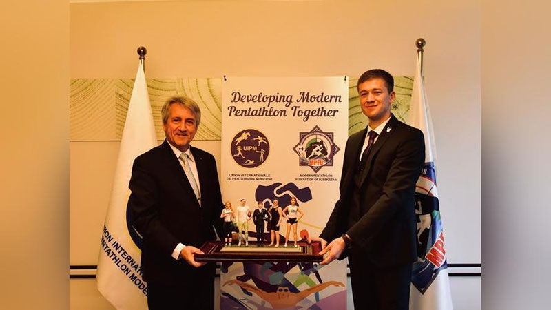 'O`zbekiston zamonaviy beshkurash federasiyasi Frankfurtda muzokara olib bordi'ning rasmi