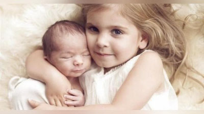 '​Kichkina qizaloq ukasini o`limdan qutqardi'ning rasmi