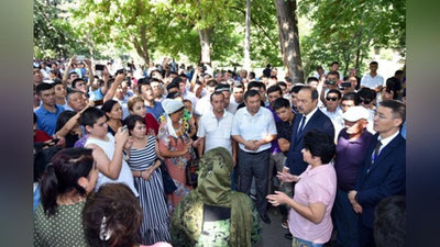 'Abdulla Aripov test jarayonini kuzatish uchun “O‘zekspomarkaz”ga keldi'ning rasmi