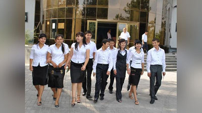 'Ҳар бир ёшнинг фикри биз учун муҳим'ning rasmi