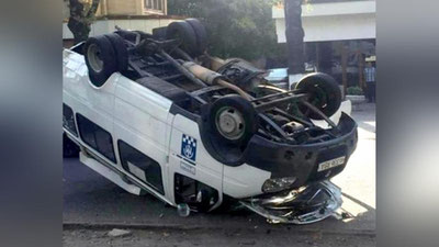 Изрображение 'В ТАШКЕНТЕ В РЕЗУЛЬТАТЕ ДТП ПЕРЕВЕРНУЛАСЬ МАРШРУТКА (ФОТО)'