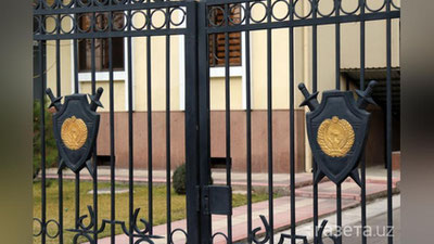 'O`zboshimchalik bilan oltin qazib olmoqchi bo`lgan uch kishini tosh bosib qoldi'ning rasmi