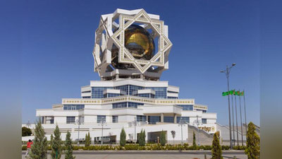 'O`zbekiston delegasiyasi Ashxobodga yo`l olmoqda 'ning rasmi