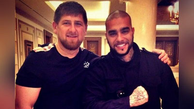 Изрображение 'КАДЫРОВ ЗАПИСАЛ ОБРАЩЕНИЕ К ТИМАТИ И НУРМАГОМЕДОВУ: «ДАВАЙТЕ ЖИТЬ ДРУЖНО»'