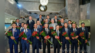 '​ПОЙТАХТДА ҚУРУВЧИЛАР БАЙРАМИ НИШОНЛАНДИ'ning rasmi