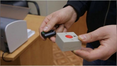 'O`zbekistondagi maktablarga “tashvish” tugmalari o`rnatildi'ning rasmi