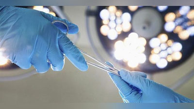 'Kim Kardashyanga o`xshamoqchi bo`lgan amerikalik model plastik jarrohlikdan vafot etdi'ning rasmi