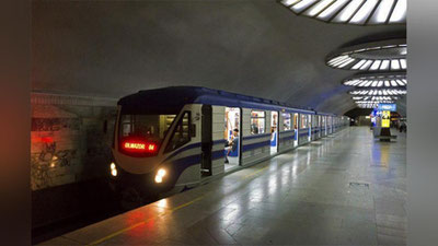 'Toshkentda metro yo`liga tushib ketgan talabaning hayoti saqlab qolindi​'ning rasmi