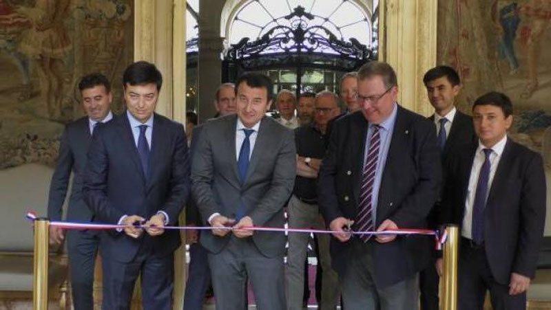 Изрображение 'В ПАРИЖЕ ОТКРЫЛСЯ ТОРГОВЫЙ ДОМ УЗБЕКИСТАНА'