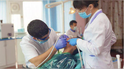 '​O`zbekiston Prezidenti Sog`liqni saqlash sohasida xususiy sektorni rivojlantirishga qaratilgan qaror imzoladi'ning rasmi