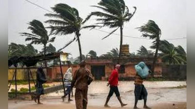 'Hindistonda Titli to`foni vayrogarchiliklarga sabab bo`lmoqda'ning rasmi