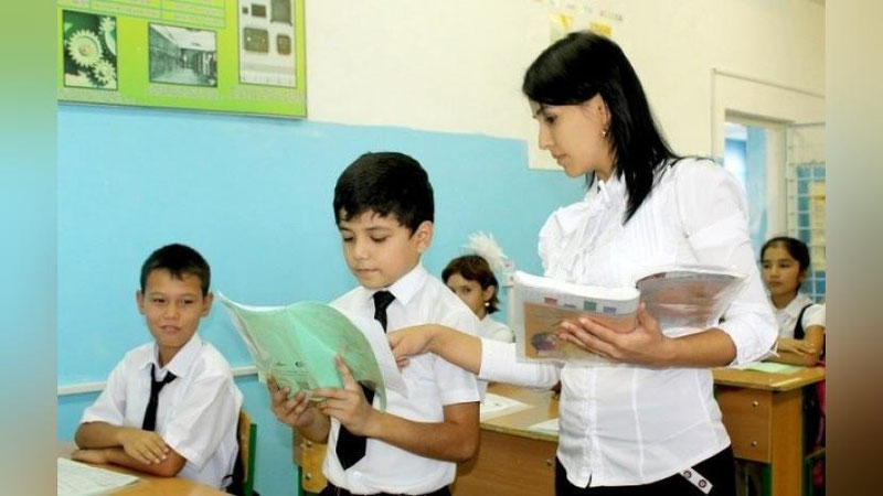 'O`qituvchilarni turli yig`ilishlarga jalb etgan rahbarlar lavozimidan ozod etiladi'ning rasmi