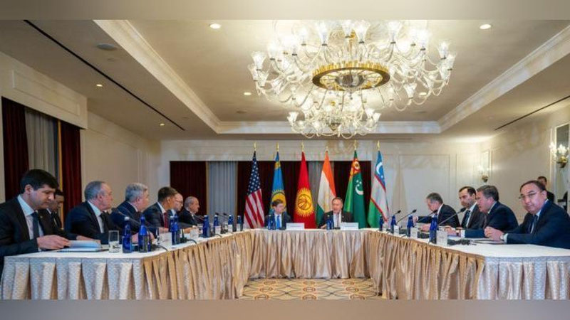 Изрображение 'Глава МИД принял участие во встрече в формате "С5+1" в США'