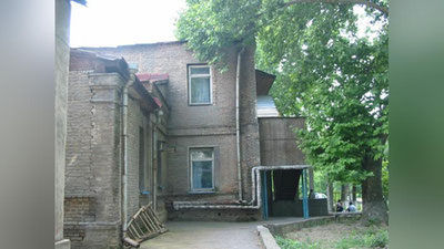 Изрображение 'В Минздраве объяснили, почему на территории старого ТашМИ снесли здание 1901 года'