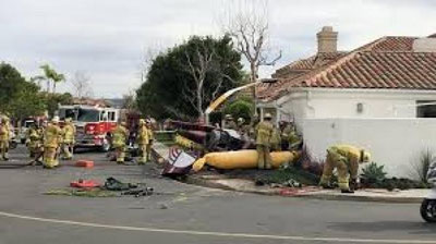 'АҚШда турар жой биноси устига вертолёт қулади (видео)'ning rasmi