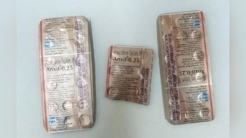 'Moskvaga psixotrop tabletkalar olib ketayotgan yo`lovchi to`xtatib qolindi'ning rasmi