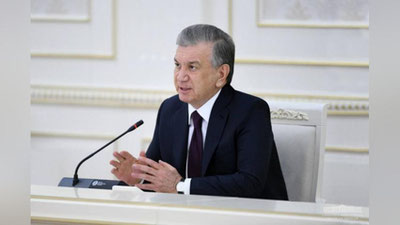 'Бугунги кунда жойлашган жойи ёки нархи аҳолига номақбул бўлган 255 миллиард сўмлик қурилган хонадон сотилмасдан турибди — Шавкат Мирзиёев'ning rasmi