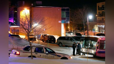 Изрображение 'НАПАВШЕМУ НА МЕЧЕТЬ В КВЕБЕКЕ ПРЕДЪЯВЛЕНЫ ОБВИНЕНИЯ'