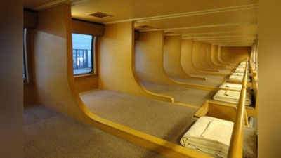 '​Yaponiyada yotoqxonasi mavjud bo`lgan tezyurar poezd mashhur bo`ldi (FOTO)'ning rasmi